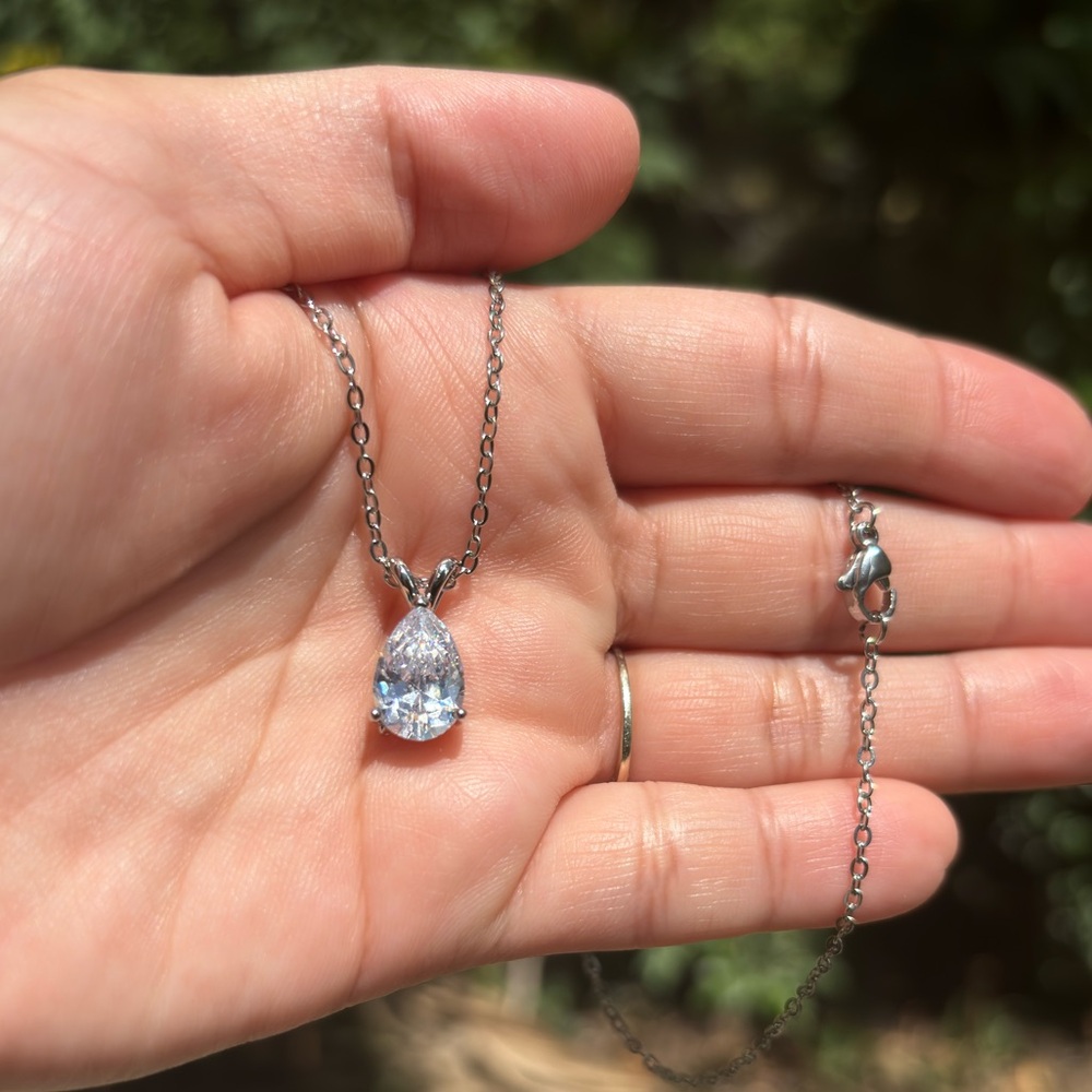 18K White Gold Plated Stainless Steel Diamond Pendant Necklace - Picture 4 of 5